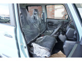 正規ディーラーである当店では、工場も完備☆一般整備、車検整備、板金修理など、何でもお気軽にご相談下さいませ♪プロのメカニックがしっかり整備させていただきますのでご安心下さい!◆無料電話:0120-429-215◆