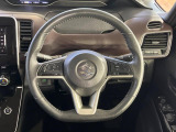 【ステアリングスイッチ】運転中、前方から目線をそらすことなく、オーディオ等の操作が可能な便利機能!安心&快適なドライブを演出してくれます♪