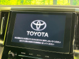 【純正9型ナビ】人気の純正ナビを装備しております。ナビの使いやすさはもちろん、オーディオ機能も充実!キャンプや旅行はもちろん、通勤や買い物など普段のドライブも楽しくなるはず♪
