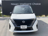 セレナ 1.4 e-POWER ハイウェイスターV セカンドスライドアップシート 