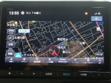 ホンダ純正ナビなのでダッシュボードにスッキリと収まっています。ナビの案内があれば土地勘の無い所でも道に迷わず安心!見知らぬ土地へのドライブも一層楽しくなります!