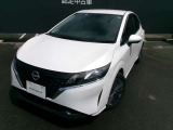 人気のノート☆e-POWER☆エンジンで発電、モーターで走行するためここちよい走りが体感的ます。