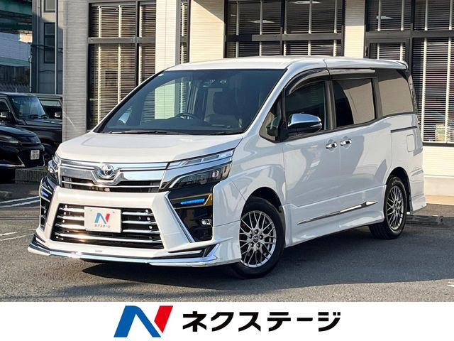 ヴォクシー 1.8 ハイブリッド ZS 煌III 