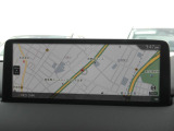 マツダコネクトの10.25インチワイドセンターディスプレイです。『Android Auto』『Apple CarPlay』や独自のコネクテッドサービスに対応したインターフェイスシステムです。