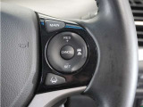 ◆アダプティブクルーズコントロール◆予め設定した車速内でクルマが自動的に加減速。前走車との適切な車間距離を維持しながら追従走行します。【LKAS】車線維持支援システムでステアリング操作を支援。