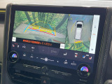【パノラミックビューモニター】専用のカメラにより、上から見下ろしたような視点で360度クルマの周囲を確認することができます☆死角部分も確認しやすく、狭い場所での切り返しや駐車もスムーズに行えます。