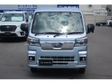 0次安全とは車の基本設計を工夫し安全性を高めて事故に遭わないための考え方です。そのためスバルの車は視界設計やドライビングポジションなど細部までこだわり抜いて作られています。