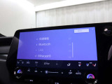 ブルートゥースに対応しています。携帯電話・スマートフォンをペアリングすればハンズフリー通話が可能となります。