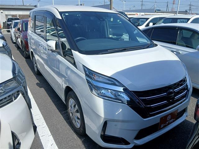 セレナ 2.0 XV 