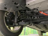 お車を安心してお乗りいただく為には、足回りの定期点検が欠かせません。サービスサポート(有償保証)では無料点検もご提供しており、安心のカーライフをお過ごしいただけるサポート体制が整っています。
