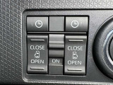 ★両側パワースライドドア★スイッチひとつで簡単オープン!荷物を抱えながらでも乗り降り快適です。