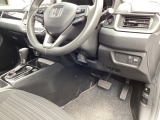車両移動中などもあり、店舗に行かれる前に在庫確認をお願いしております。ぜひ連絡いただきその後ご来店をお願い致します