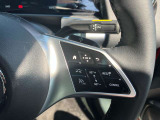メモリー付きパワーシートが装備されている車両はシートの位置・ドアミラーの角度・ハンドルの位置を3名まで記憶出来ます。