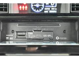 CD、SDカードのメディアが使用できます。