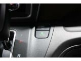 ECONボタンで低燃費モードに☆☆☆ECONスイッチを上手に使ってエコドライブ♪♪環境にもお財布にも優しい装備です☆☆☆