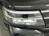 【LEDヘッドライト】明るい光が瞬時に立ち上がり、必要な場所を均一に照らします。寿命も長く省エネで、スタイリッシュなデザインは現代の主流です♪