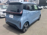 右斜め後ろからのスタイルも素敵ですね★