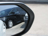 ブラインドスポットモニター付きで、確認しずらい後側方エリアの車を教えてくれます!