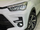 【シーケンシャルターンランプ付きLEDヘッドライト】人気の『流れるウィンカー』付きのLEDヘッドライトを装備♪高級感はもちろん、点灯時は存在感たっぷりで他車からも認識されやすく安心です。