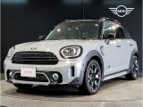 ☆MINI クロスオーバー・カントリーマン専門店☆!クロスオーバー・カントリーマンを買うなら箕面店です!!クロスオーバー・カントリーマンをご検討頂く際は一度箕面店にご相談下さい!