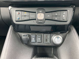 フルオートエアコン 温度設定をすれば自宅のエアコンのように車内の温度をコントロール