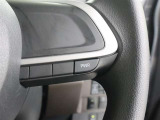 オーディオの電源もハンドルのスイッチで出来ます。