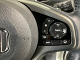 【アダプティブ・クルーズ・コントロール】予め設定した車速内でクルマが自動的に加減速。 前走車との適切な車間距離を維持しながら追従走行し、高速道路でのドライバーの疲労を軽減してくれる嬉しい機能付♪