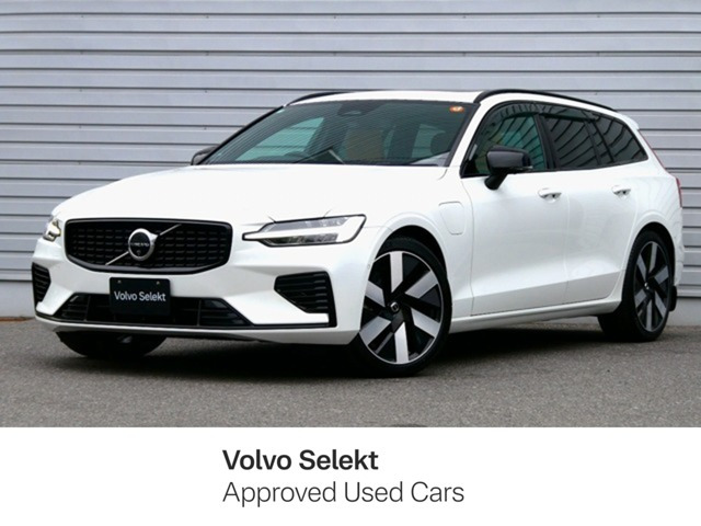 V60 リチャージ PHEV T6 AWD アルティメット 4WD 