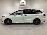 購入後も自社指定整備工場完備でお客様の愛車をしっかりサポート致します!御納車時には安全かつ安心してお乗り頂けるようホンダ専門知識を持つ整備スタッフが点検・整備・装備も説明をしてお渡ししております。
