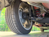 お車を安心してお乗りいただく為には、足回りの定期点検が欠かせません。サービスサポート(有償保証)では無料点検もご提供しており、安心のカーライフをお過ごしいただけるサポート体制が整っています。