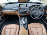 3シリーズグランツーリスモ 320i ラグジュアリー 