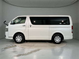 ご購入して頂いた車両は、ご納車前に、しっかり点検・整備してからの、ご納車になります。点検箇所は、エンジンオイル交換・ワイパーゴム・ブレーキ点検・調整・その他を確認のうえ、ご納車いたします。