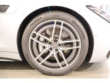 お気軽にお問い合わせください。Tel:075-325-0440 Mobile:070-2313-8676  中古車担当:時女まで