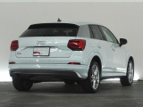 Q2 1.0 TFSI スポーツ 