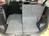 リアシートは5:5分割可倒式です。荷物の大きさに合わせてアレンジ可能です。