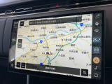 13.1インチの曲面型のタッチスクリーンは、車載システムを直感的に操作可能。触覚フィードバックの機能を備え、タッチ操作の精度が向上しています。