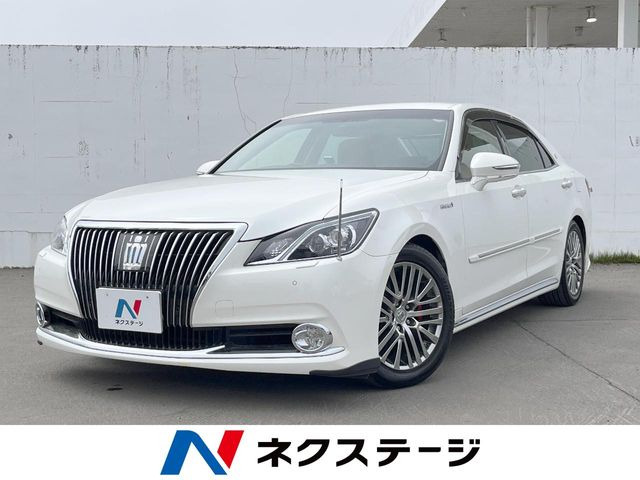 クラウンマジェスタ2.5 Four 4WD
