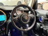 ◆LIBERALAは、輸入車選びの新たなスタイルを提案するインポート・セレクト・ブランドです。オーナー様となる方がクルマから直接感じる感性を第一にした、最良の一台との出会いをコーディネートいたします。
