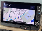 多彩な機能がいっぱいのホンダ純正9インチインターナビは画面が大きくて見やすいですよ〜(^^♪