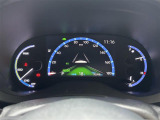 【スピードメーター】メーターがシンプルで見やすく運転しやすいですね。
