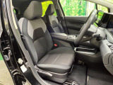 ドライバーによって運転しやすいポジションは異なり、あの車はどうなのか不安なこともありますよね。気になるお車は店頭で乗り込んでご確認いただけます♪