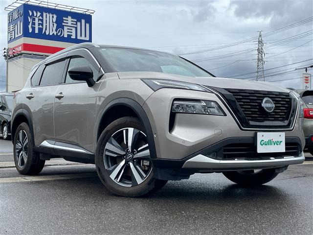 エクストレイル 1.5 G e-4ORCE 4WD 4WD 本革シート