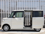 現車確認をご希望の際は、ご希望の日時等を営業スタッフまでご連絡下さい。もちろんお見積りメールでのご連絡もお待ちしております。
