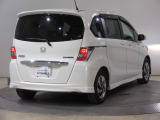 ボディクリーニング後、愛車をピカピカの状態へ保護するコーティング「ブライトパック」がおススメです!水垢がつきにくく、手入れがしやすくなりますよ!いつも愛車をきれいにしておきたい方におススメです。