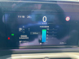 視認性の高いメーターで運転情報を的確に把握できます!