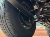 お車を安心してお乗りいただく為には、足回りの定期点検が欠かせません。サービスサポート(有償保証)では無料点検もご提供しており、安心のカーライフをお過ごしいただけるサポート体制が整っています。