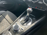 トランスミッション「Sトロニック」「ティプロトニック」、Audiがラインアップするトランスミッションは、いずれもエンジンのポテンシャルを最大限に引き出せるよう設計されています。