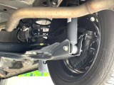 お車を安心してお乗りいただく為には、足回りの定期点検が欠かせません。サービスサポート(有償保証)では無料点検もご提供しており、安心のカーライフをお過ごしいただけるサポート体制が整っています。