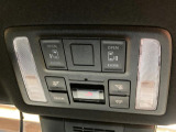 【電動サイドステップ】車高の高いお車でも、これがあれば小さいお子様の乗り降りも楽々♪スライドドアと連動して作動する為、煩わしい操作は不要です!