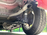 お車を安心してお乗りいただく為には、足回りの定期点検が欠かせません。サービスサポート(有償保証)では無料点検もご提供しており、安心のカーライフをお過ごしいただけるサポート体制が整っています。